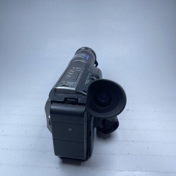 JVC GR-SXM245 Compact Camcorder Super VHS VINTAGE Y2K Camera (Untested, For part - Picture 4 of 14